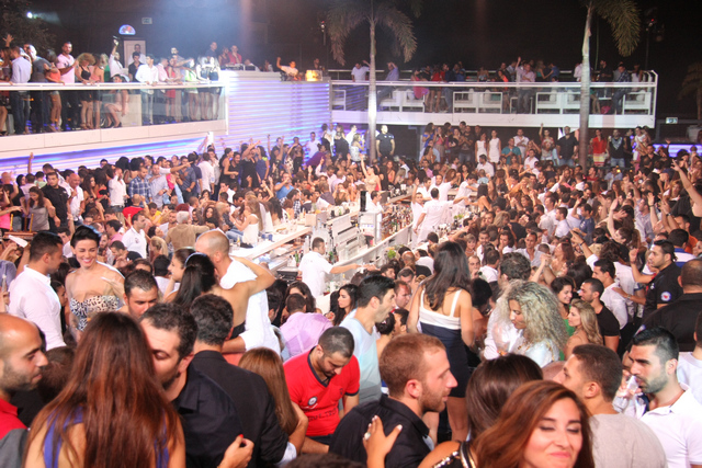 White on saturday 